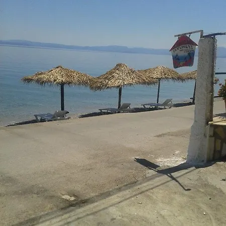 ο δραβαλος Maison d'hôtes Loutra Edipsou (Evia)