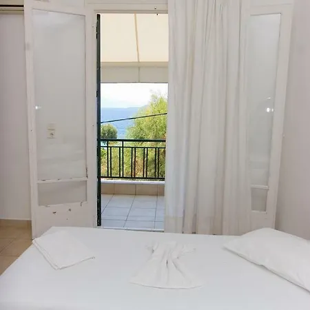 Soile Georgia Loutra Edipsou (Evia)